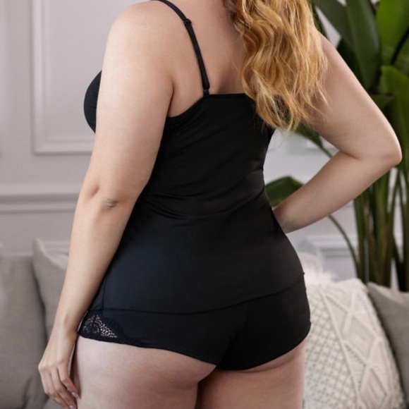 PLUS Size Black & Lace Cami Top & Shorts Lingerie set. - Picture 4 of 7